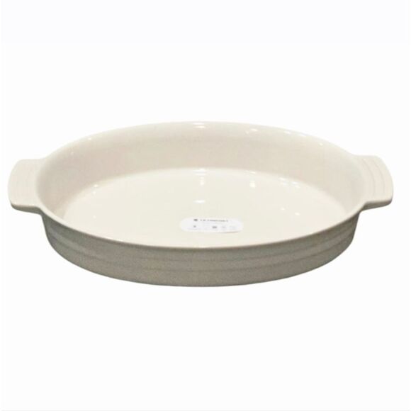 Le Creuset 36cm Oval Baking Dish- Pistachio - Picture 1 of 11